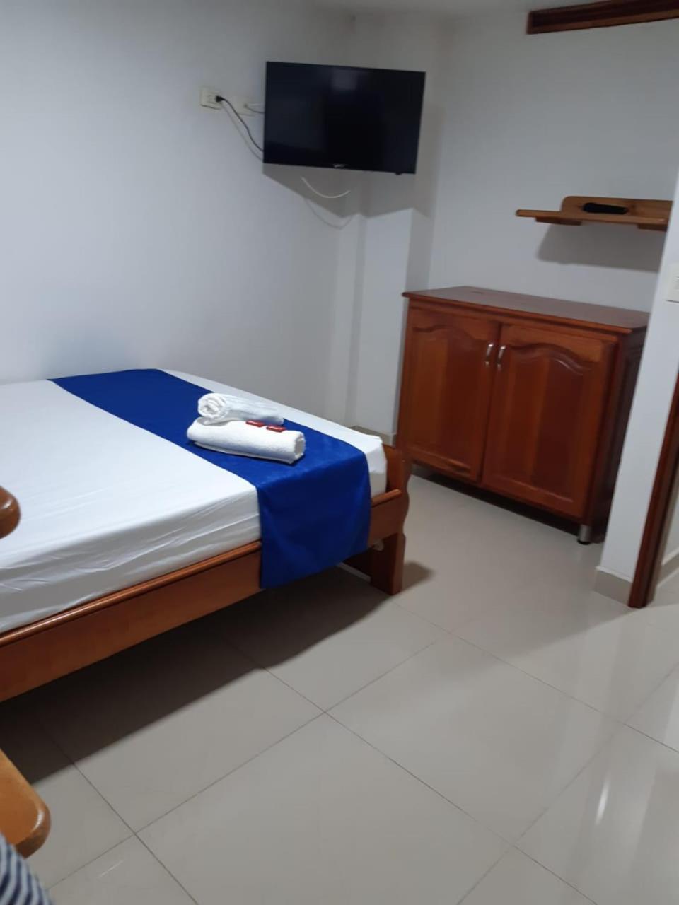 Hotel Jardin De Rosas Rom bilde